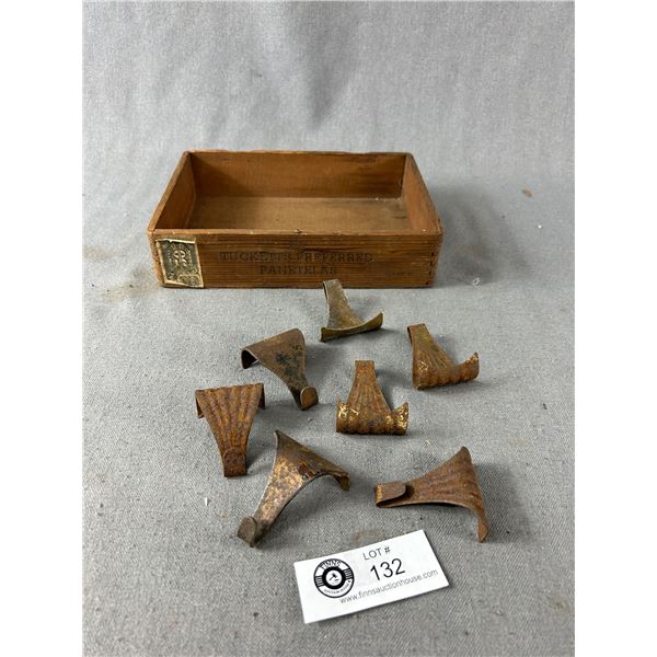 Wooden Cigar Box + 7 Antique Picture Raiz Hooks