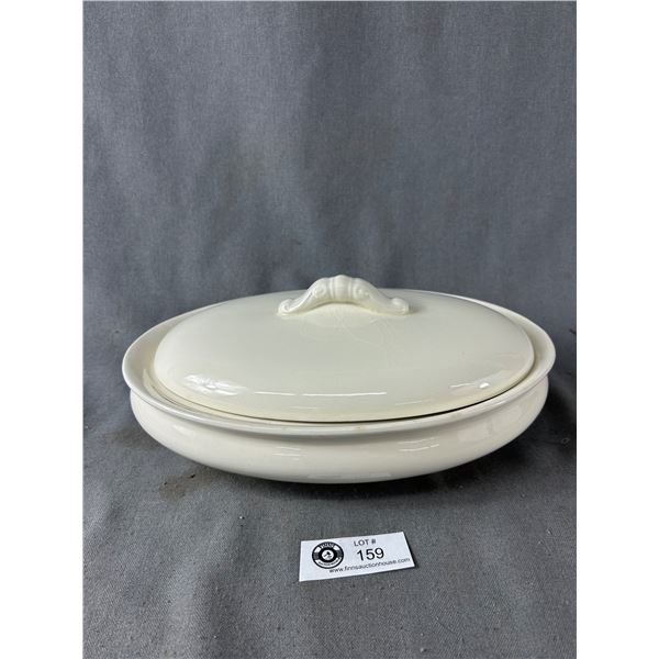 E R 1954 Grimwades Oval Serving Dish w/ Lid. Approx. 11 1/2" L