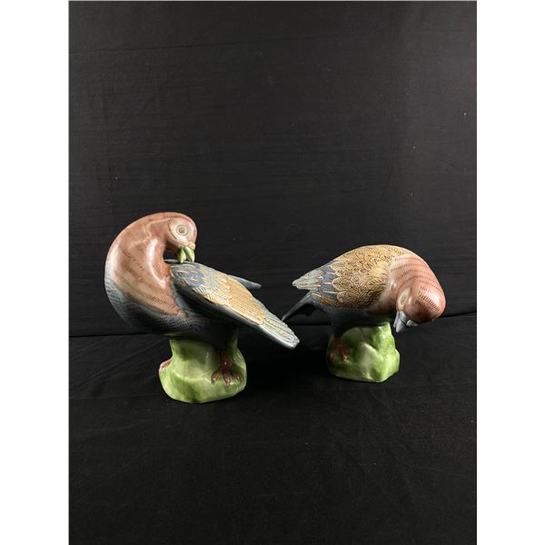2 Large Ceramic Vintage Pigeons. Largest Is Approx. 9"H