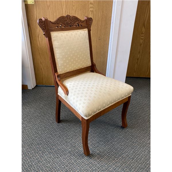 Vintage Wood Carved Upholstered Chair w/ 2 Small Front Caster Wheels. NO SHIPPING