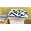 Image 3 : PALLET OF ASSORTED MARBLE MOSAIC TILES
