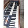 Image 5 : Home Technics Organ with Stool - In working condition