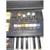 Image 6 : Home Technics Organ with Stool - In working condition