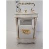 Image 3 : Bulova Tempus Fugile West Germany White Mantle Table Clock