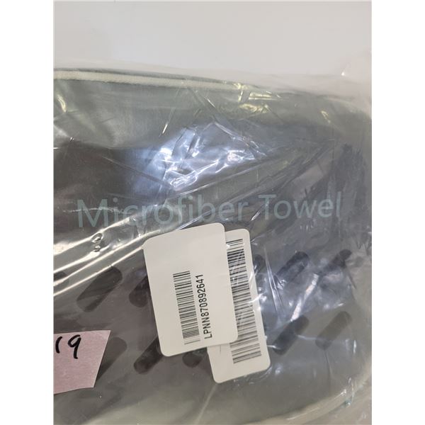 Amazon Return | Bagail Microfibre Towel | With Transport Pouch & Carrying Case