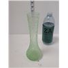 Image 1 : Green Vase