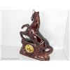 Image 4 : Brown horse clock - ceramic