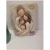 Image 2 : 3D picture of family by Willow Tree "A Lifetime of Love"
