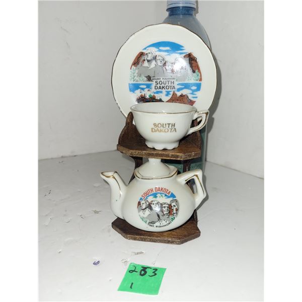 Mini South Dakota Teacup, Saucer and Teapot with Stand