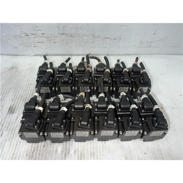 Lot of (12) Mitsubishi #HF-KP053 AC Servo Motors
