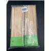 Image 1 : 9.75in Wooden Skewers (4 x 100)