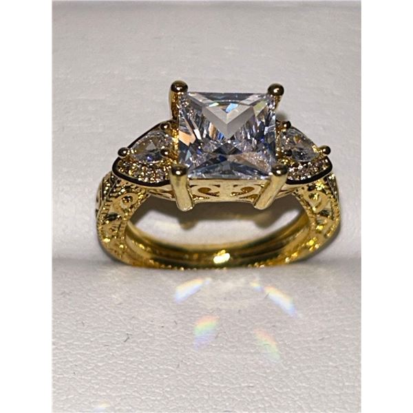 Ladies Shank Style .925 1.0 carat Princess cut Solitaire Banded Engagement Ring