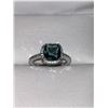 Image 3 : V. Wang Styled Ladies .925 Oval Cut 2.25 carat Blue Topaz Solitaire Dress Ring