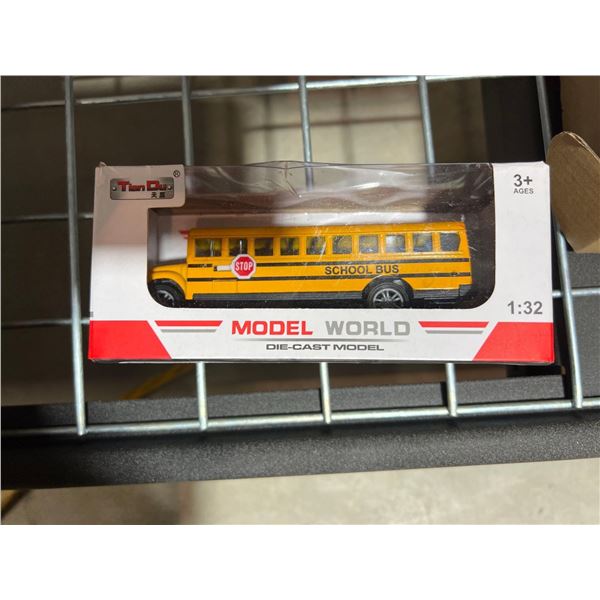 Tian Du model world die-cast model school bus