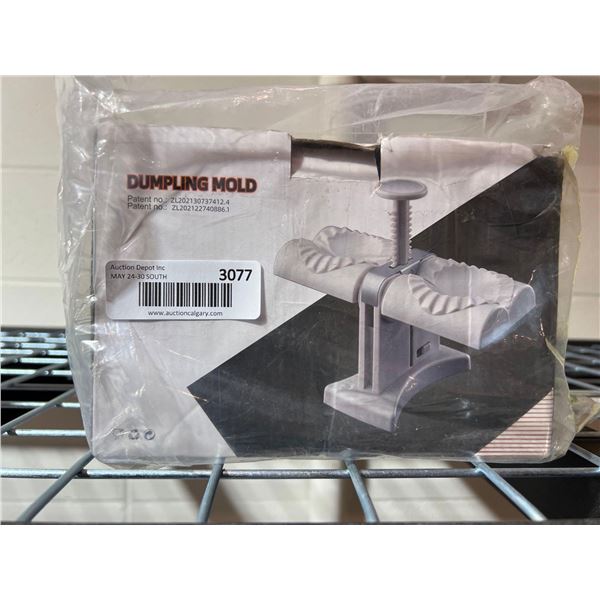 Dumpling mold, dumpling making device