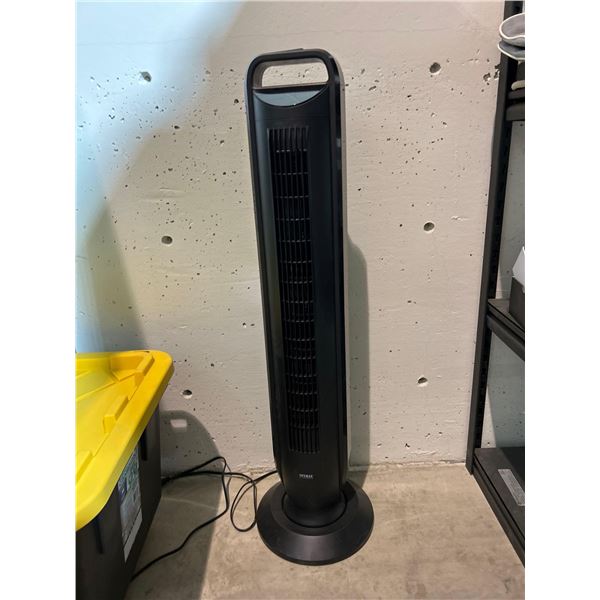 Seville Classics tower fan