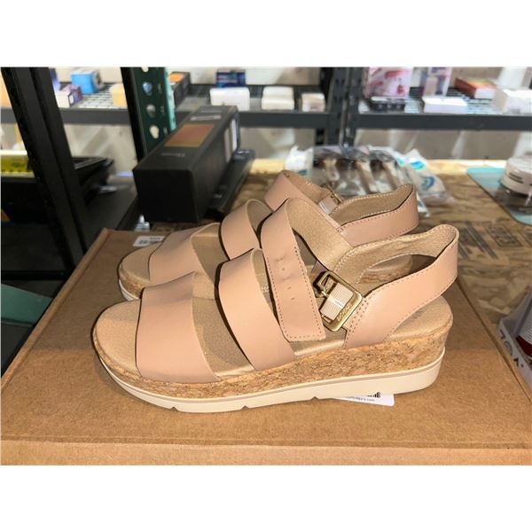 Dr.Scholls sustainable comfort ladies sandles size 8.5