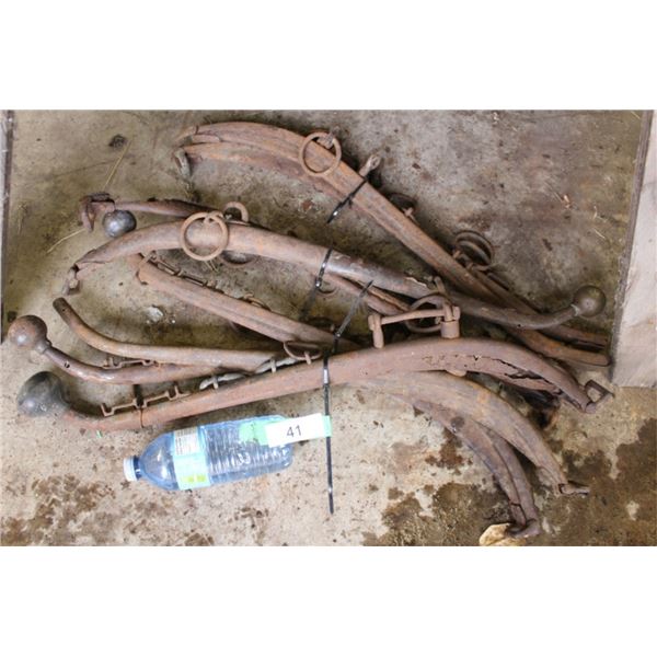 Vintage metal horse hames