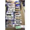 Image 1 : 19 hot wheels cars