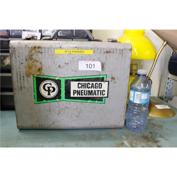 Pneumatic hammer w/ bits