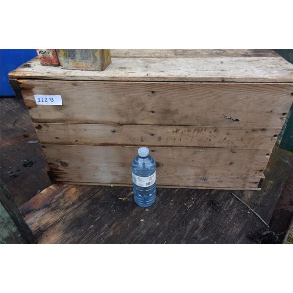 Egg carton flats w/ box, vintage product