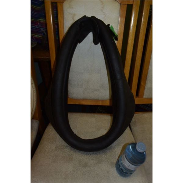 Vintage Horse collar
