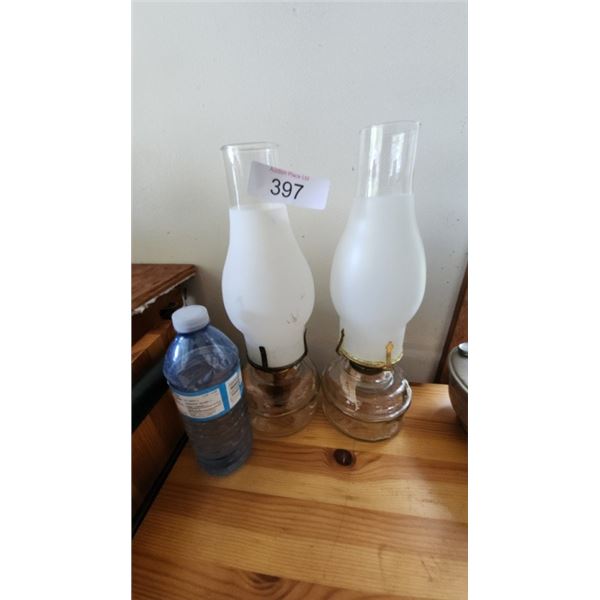 2 glass oil lamps