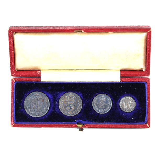 Great Britain 1906 Edward VII 4-Piece Maundy Set in Original Dated Case