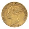 Image 2 : Great Britain Gold 1853 1/2 Sovereign VF-EF