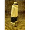 Image 2 : Eskimo man carved of white ivory 4" tall - circa 1960 (33)