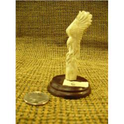 Antler eagle on wood base 3" Imported (33)