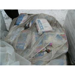 Sanded grout - approx 47 bags, 1 bag mortar (123)