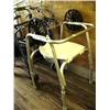 Image 5 : Lot of handicap supplies: walker, portal-potty, walker with wheels and shopping cart (153)