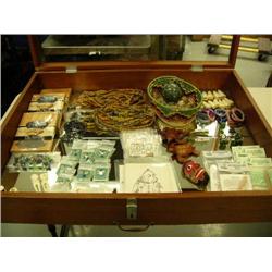 Lot of: 3 ulu knives, bad of glass beads, 4 small containers, 2 ivory hair pins, 6 ivory necklaces, 