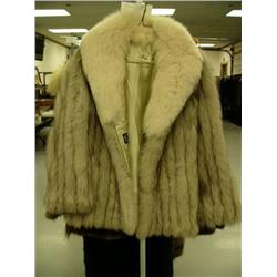 Shadow fox fur lady's coat with arctic fox collar approx. size M (28)