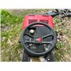 Image 5 : HUSKEE RIDING MOWER WITH DECK - WORKS