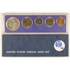 Image 2 : 1967 US SPECIAL MINT SET WITH BOX