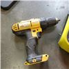 Image 3 : DEWALT DRILL AND RYOBI CHARGER