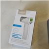 Image 2 : 4 NEW FAMIDOC NON CONTACT INFRARED THERMOMETERS