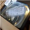Image 2 : LUMARK 250W STREET LIGHT IN BOX