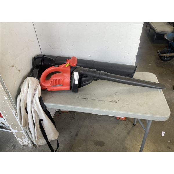 LEAF BLOWER AND BLOWER ATTACHMENT W/ BAG