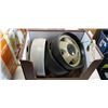 Image 1 : NEW 9" GOLF CART WHEELS