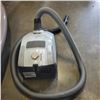 Image 3 : MIELE S4 CONTOUR CANNISTER VACUUM TESTED AND WORKING