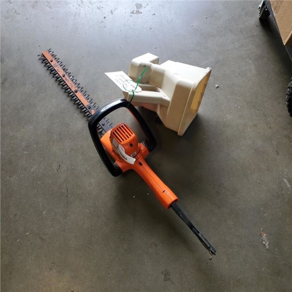 16" HEDGE TRIMMER AND SEED SPREADER