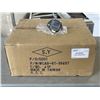 Image 1 : NEW CASE OF 7 PIN TRAILER SOCKETS, 50 PER CASE