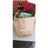 Image 1 : APPROX 300 SIZE LARGE GREEN RUBBER GLOVES