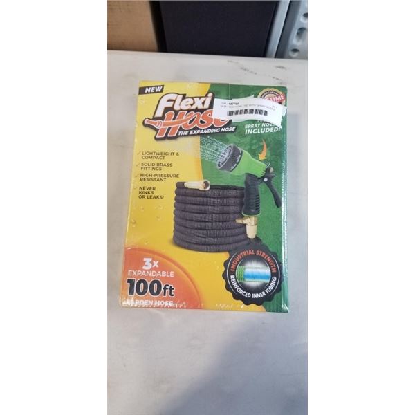 NEW FLEXI HOSE, 100' WITH SPRAY NOZZLE