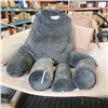 Image 1 : AS NEW PRIME CABLES COZY MEMORY FOAM CUSHION