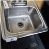 Image 3 : BAR SINK WITH TAP