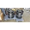 Image 1 : 4 MERCEDES CLK REAR WHEEL DRIVE RIMS